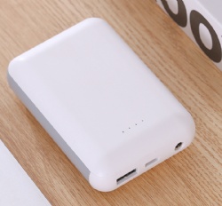 10000mAh DC Fast flash quick charging mini power bank mobile power supply